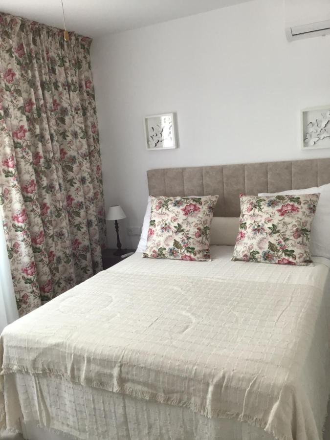 Campagne Luxueuse De Sitges Vila Olivella Exterior foto